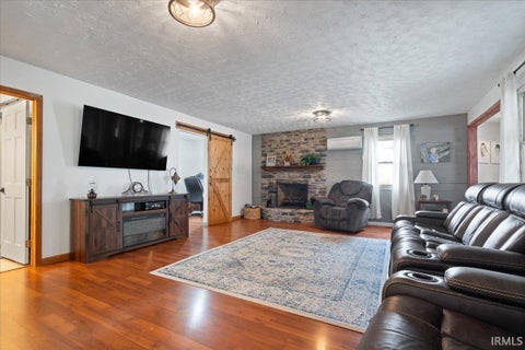 Tiny photo for 4098 E State Rd 38 Road, New Castle, IN 47362 (MLS # 202637870)