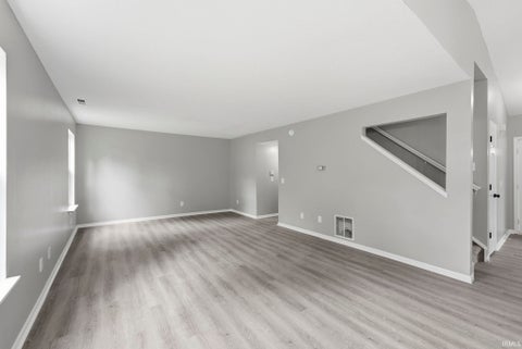 Tiny photo for 8931 Whispering Woods Drive, Fort Wayne, IN 46804 (MLS # 202632302)