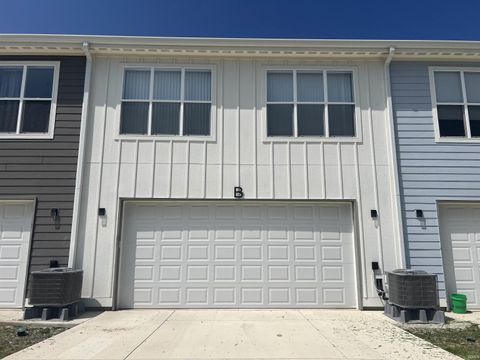 Tiny photo for 2286 N Cooper Unit #B St, Kokomo, IN 46901 (MLS # 202532851)
