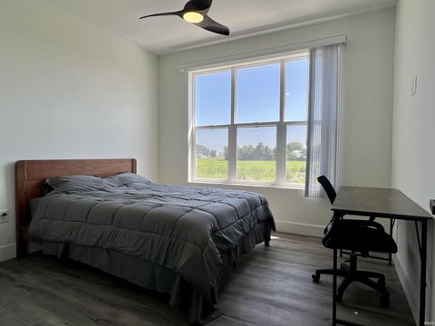 Tiny photo for 2286 N Cooper Unit #B St, Kokomo, IN 46901 (MLS # 202532851)