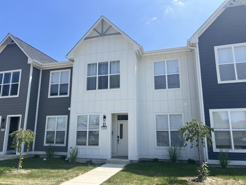 Tiny photo for 2286 N Cooper Unit #B St, Kokomo, IN 46901 (MLS # 202532851)
