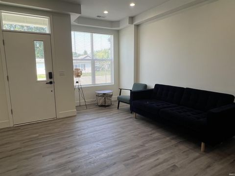 Tiny photo for 2286 N Cooper Unit #B St, Kokomo, IN 46901 (MLS # 202532851)