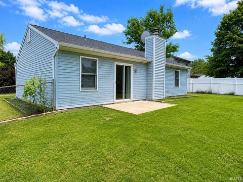 Tiny photo for 927 May Place, Fort Wayne, IN 46825 (MLS # 202622070)
