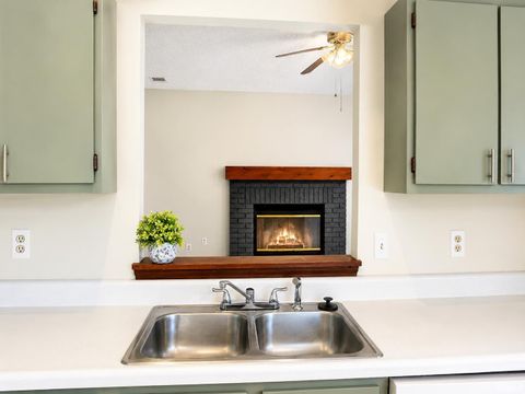Tiny photo for 927 May Place, Fort Wayne, IN 46825 (MLS # 202622070)