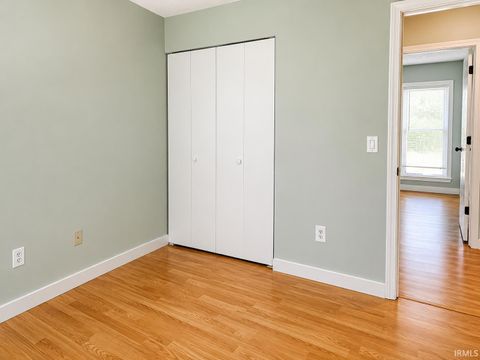 Tiny photo for 927 May Place, Fort Wayne, IN 46825 (MLS # 202622070)