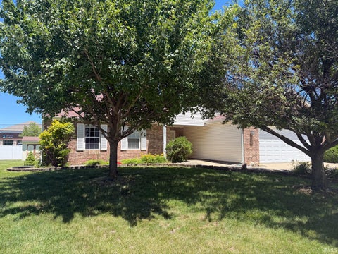 Tiny photo for 3908 Conifer Court, Lafayette, IN 47905 (MLS # 202623143)