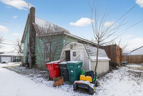 Tiny photo for 313 S Division Street #313 S Division St, Flora, IN 46929 (MLS # 202602117)