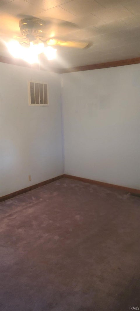 Tiny photo for 514 W Indiana Avenue, Upland, IN 46989 (MLS # 202637799)