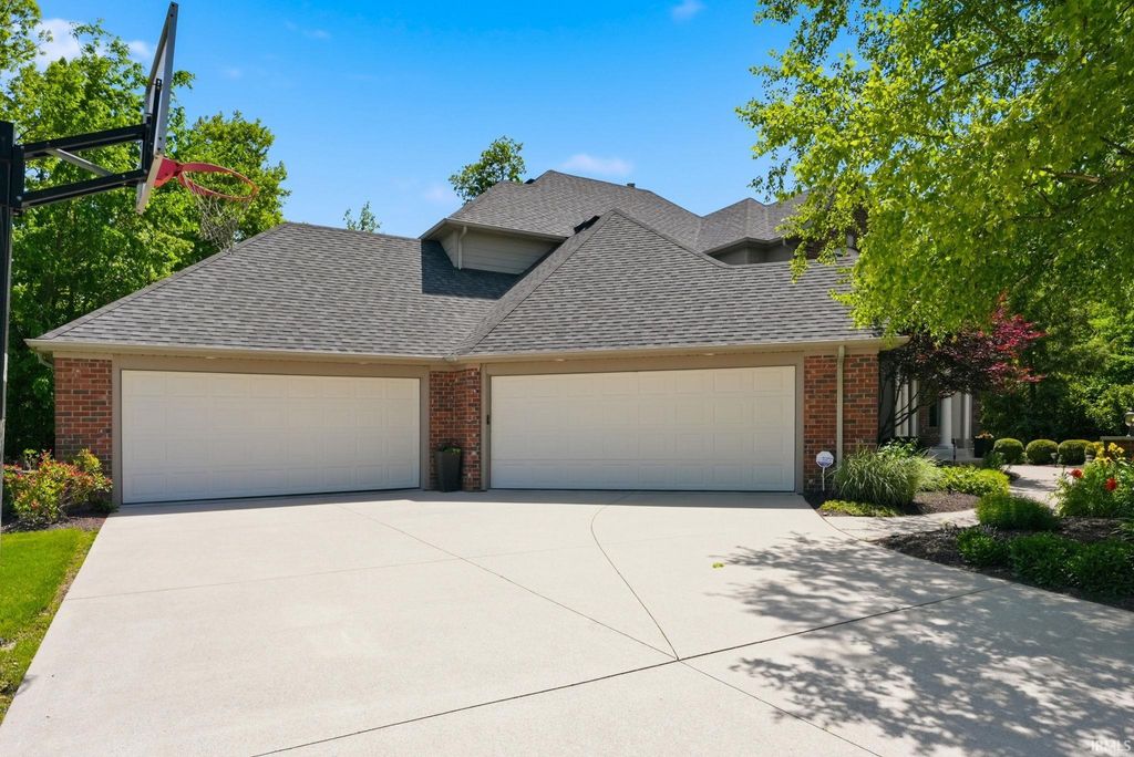 Photo of 4508 Denali Cove, Fort Wayne, IN 46845 (MLS # 202620282)
