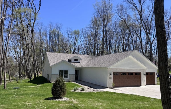 252 LN 850 SNOW LK, FREMONT, IN 46737 - Image 7ccc4a308c3e6a253bb90edf802a4eb2/399725863