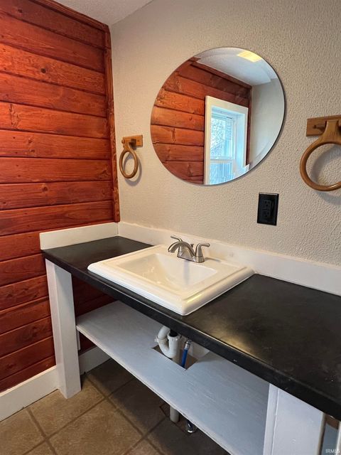 Tiny photo for 1609 E Wheeler Street, Kokomo, IN 46902 (MLS # 202547007)