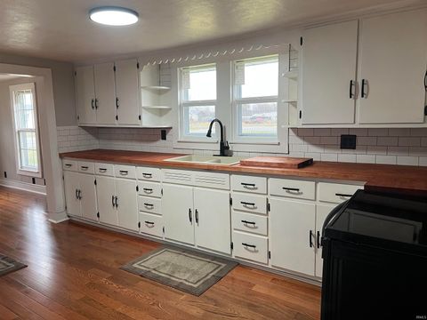 Tiny photo for 1609 E Wheeler Street, Kokomo, IN 46902 (MLS # 202547007)