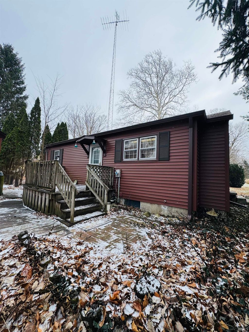 Photo of 4180 N WABASH Road, Marion, IN 46952 (MLS # 202549865)