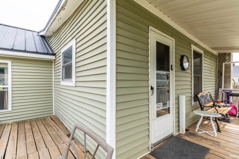 Tiny photo for 195 E Chestnut Street, Waterloo, IN 46793 (MLS # 202625431)