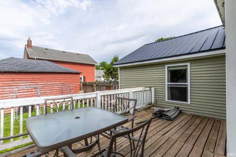 Tiny photo for 195 E Chestnut Street, Waterloo, IN 46793 (MLS # 202625431)