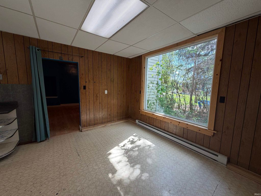 Photo of 304 Wright Street, Huntington, IN 46750 (MLS # 202618045)