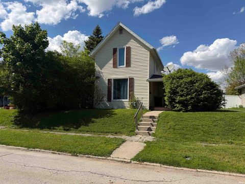 304 Wright Street Huntington IN 46750