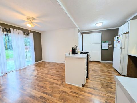 Tiny photo for 2802 N Webster Street, Kokomo, IN 46901 (MLS # 202615258)