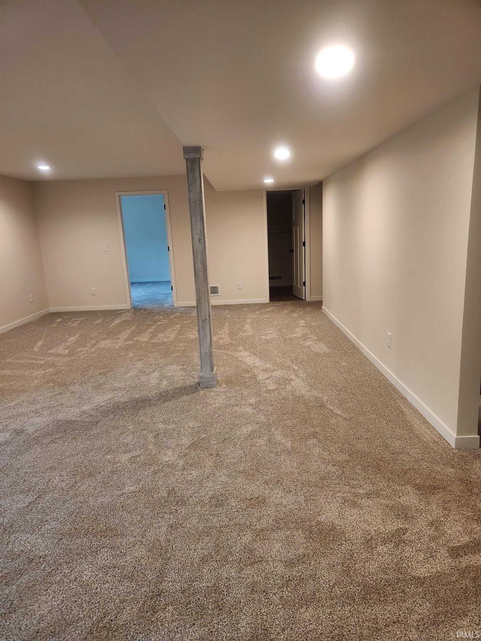 Elkhart, Indiana 46516, United States, 3 Bedrooms Bedrooms, ,3 BathroomsBathrooms,Residential,Active,160145