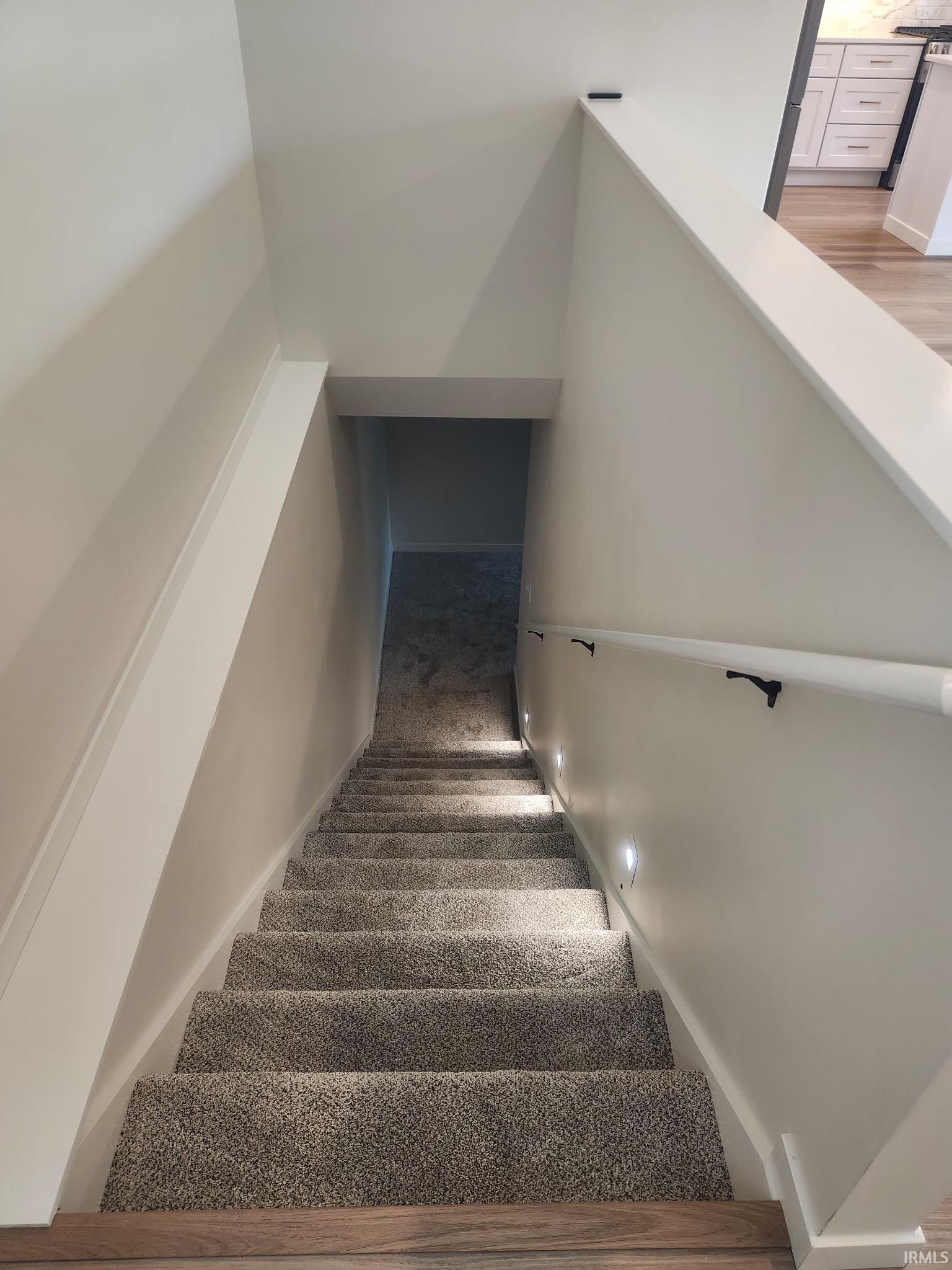 Elkhart, Indiana 46516, United States, 3 Bedrooms Bedrooms, ,3 BathroomsBathrooms,Residential,Active,160145