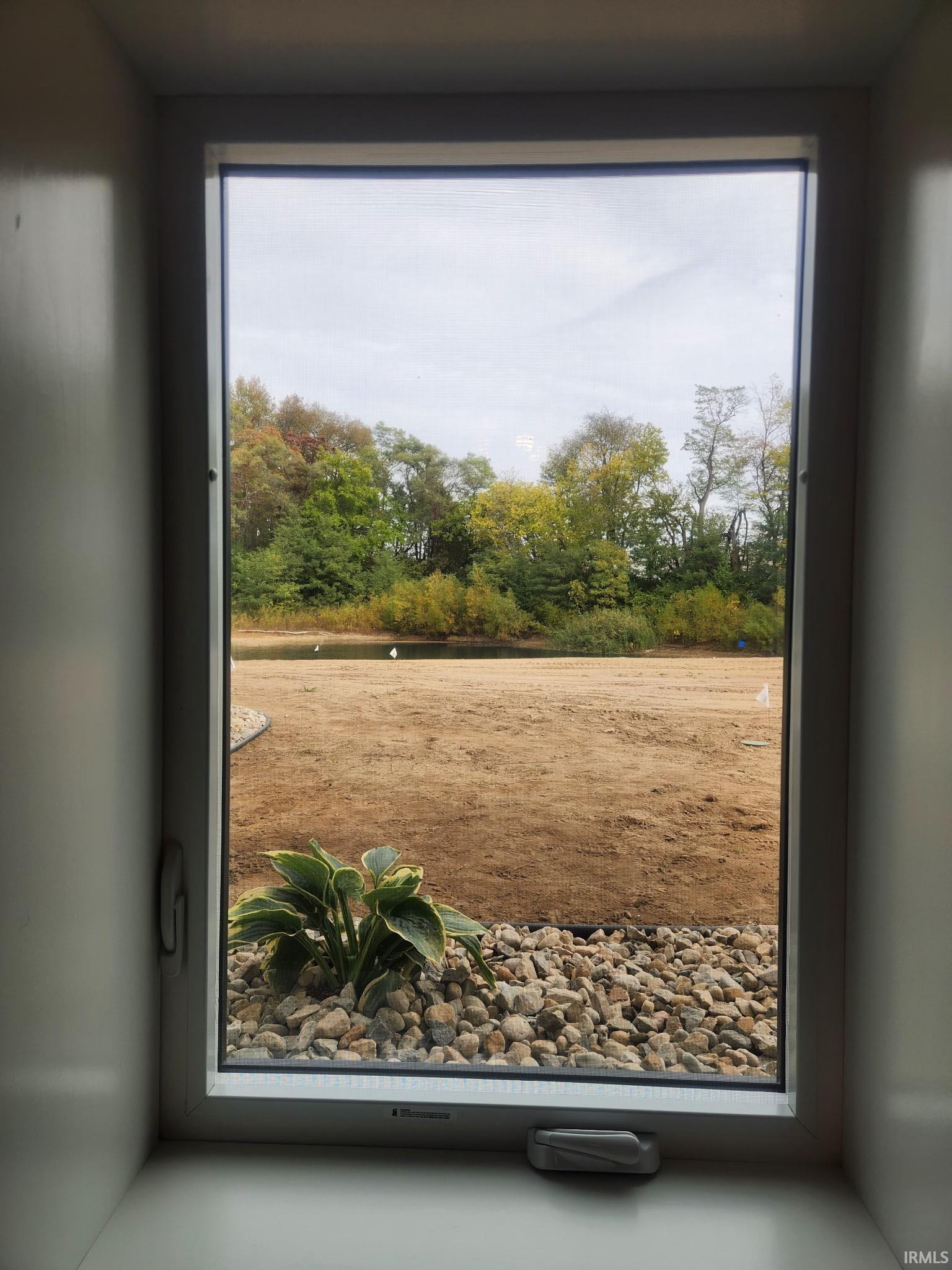 Elkhart, Indiana 46516, United States, 3 Bedrooms Bedrooms, ,3 BathroomsBathrooms,Residential,Active,160145