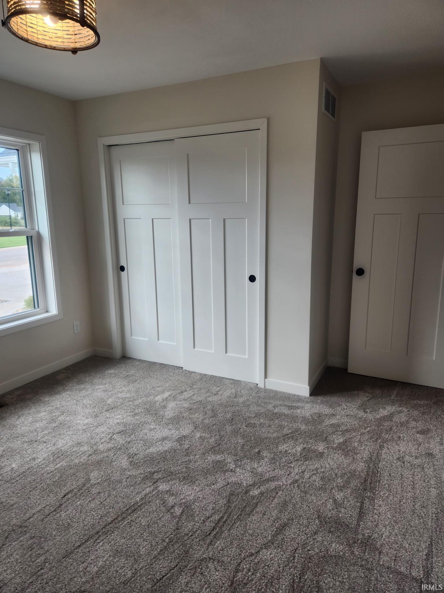 Elkhart, Indiana 46516, United States, 3 Bedrooms Bedrooms, ,3 BathroomsBathrooms,Residential,Active,160145