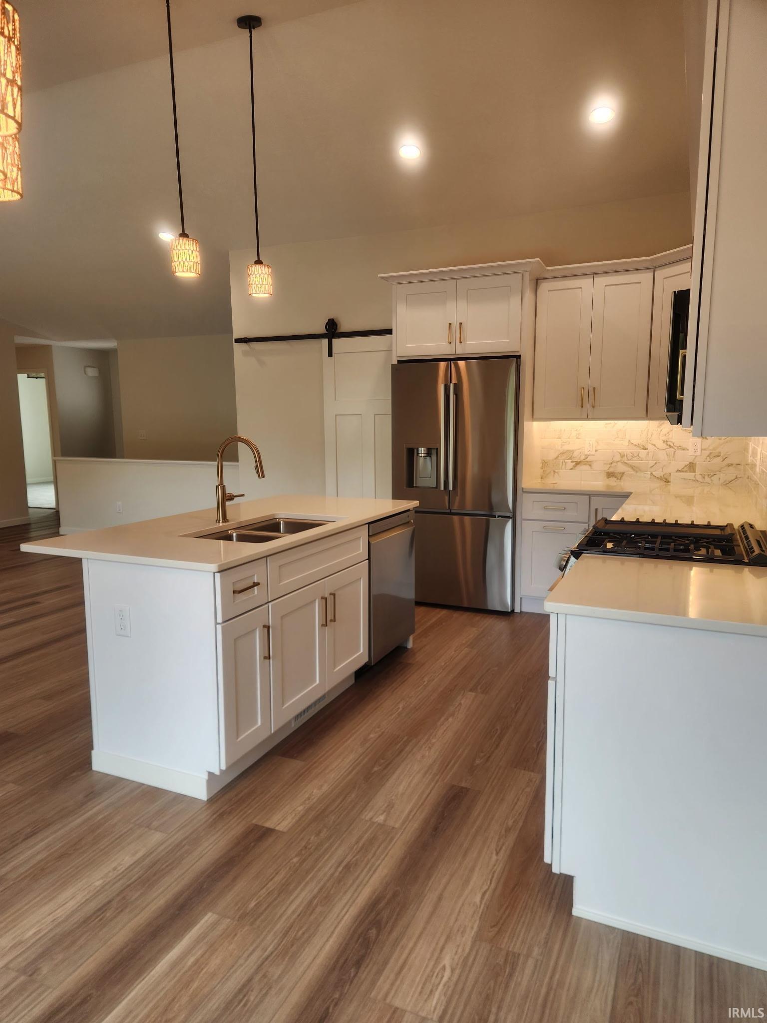 Elkhart, Indiana 46516, United States, 3 Bedrooms Bedrooms, ,3 BathroomsBathrooms,Residential,Active,160145