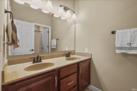 Tiny photo for 713 N Wild Pine Drive, Yorktown, IN 47396 (MLS # 202641732)