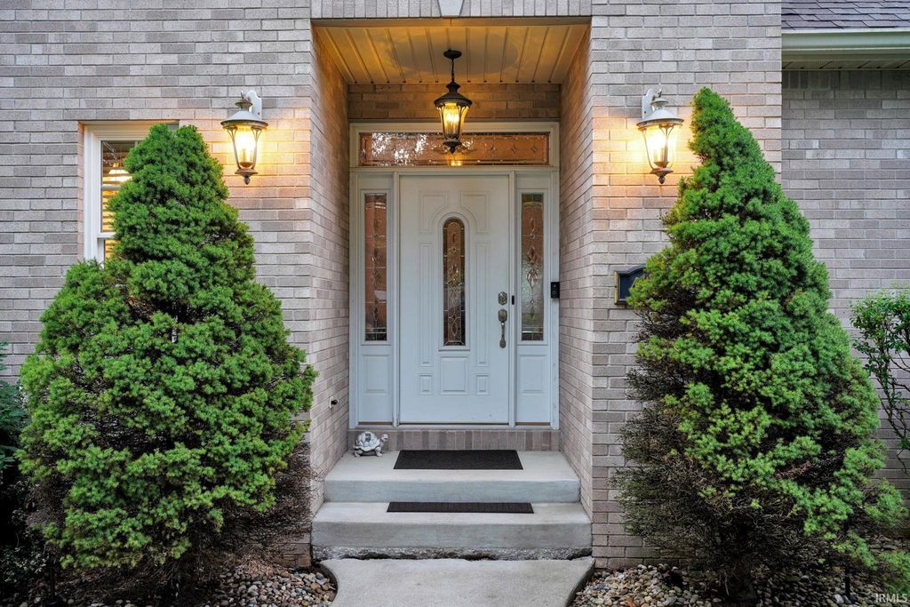 Photo of 4421 S Derby Drive, Bloomington, IN 47401 (MLS # 202603218)