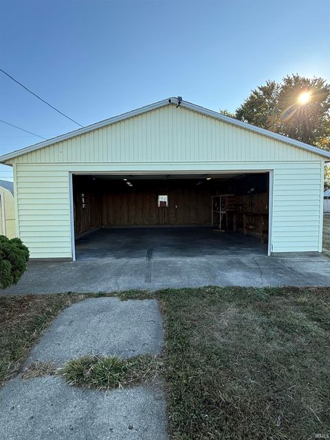 Tiny photo for 2144 N Webster Street, Kokomo, IN 46901 (MLS # 202542185)