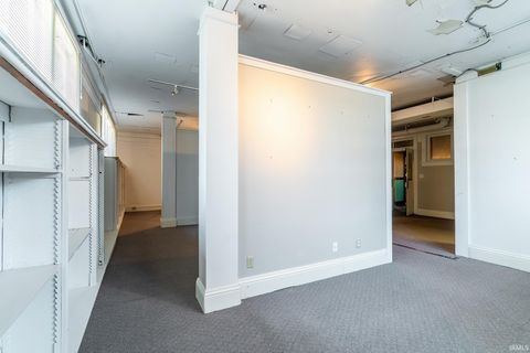 Tiny photo for 124 E Rush Street, Kendallville, IN 46755 (MLS # 202612549)