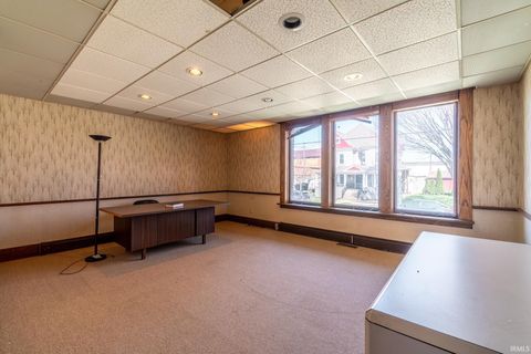 Tiny photo for 124 E Rush Street, Kendallville, IN 46755 (MLS # 202612549)