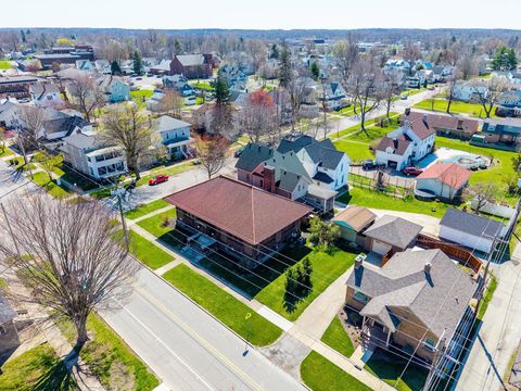 Tiny photo for 124 E Rush Street, Kendallville, IN 46755 (MLS # 202612549)