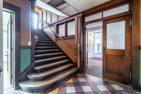 Tiny photo for 124 E Rush Street, Kendallville, IN 46755 (MLS # 202612549)