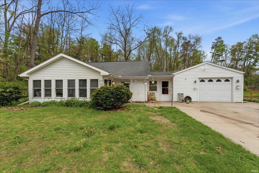 Photo of 26281 Stroup Street, South Bend, IN 46628 (MLS # 202616095)