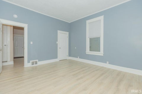 Tiny photo for 810 E Gum Street, Evansville, IN 47713 (MLS # 202636540)