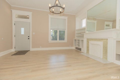 Tiny photo for 810 E Gum Street, Evansville, IN 47713 (MLS # 202636540)