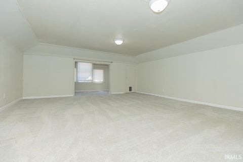 Tiny photo for 810 E Gum Street, Evansville, IN 47713 (MLS # 202636540)