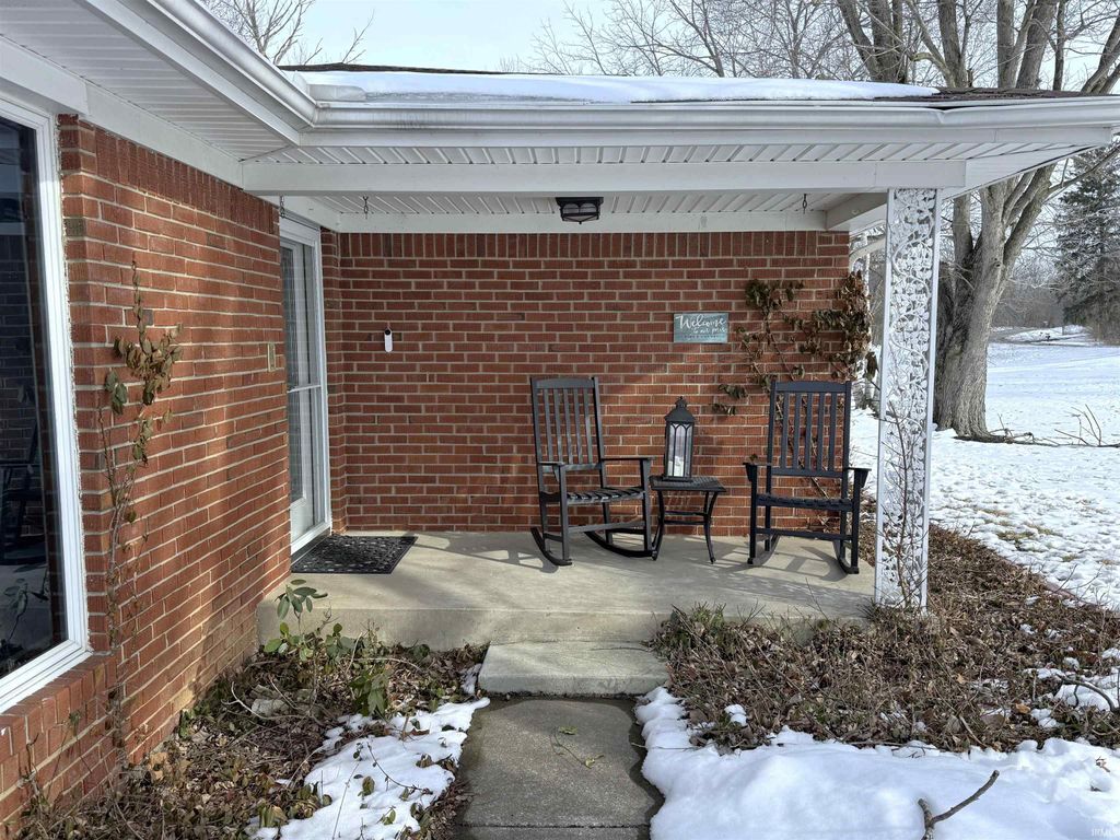 Photo of 2892 E US Highway 136, Crawfordsville, IN 47933 (MLS # 202604415)