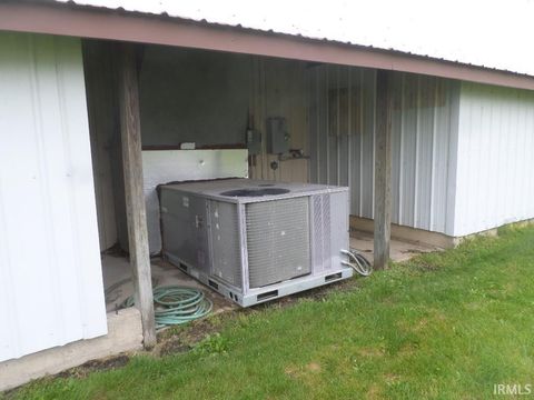 Tiny photo for 1202 E 4th Street, Rochester, IN 46975 (MLS # 202618049)
