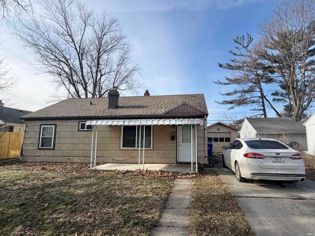 Photo of 1009 N Korby Street, Kokomo, IN 46901 (MLS # 202616582)
