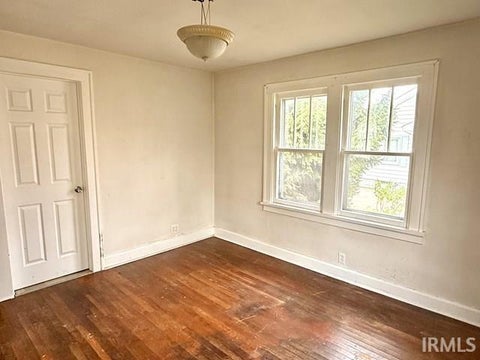Tiny photo for 237 Ringwood Way, Anderson, IN 46013 (MLS # 202611823)