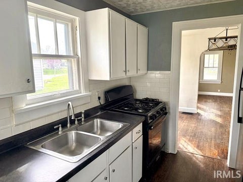 Tiny photo for 237 Ringwood Way, Anderson, IN 46013 (MLS # 202611823)