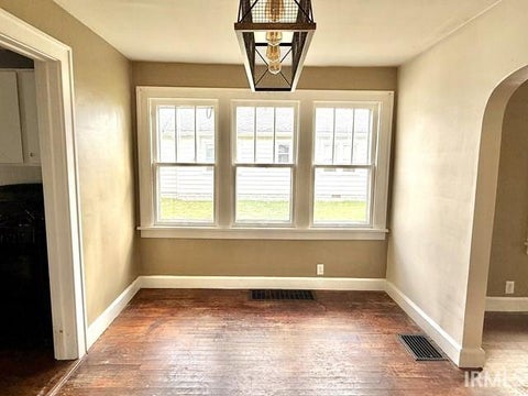 Tiny photo for 237 Ringwood Way, Anderson, IN 46013 (MLS # 202611823)
