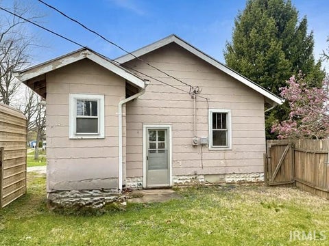 Tiny photo for 237 Ringwood Way, Anderson, IN 46013 (MLS # 202611823)