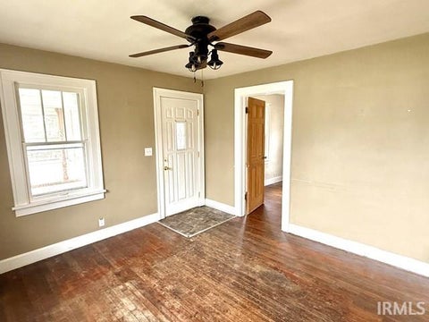 Tiny photo for 237 Ringwood Way, Anderson, IN 46013 (MLS # 202611823)