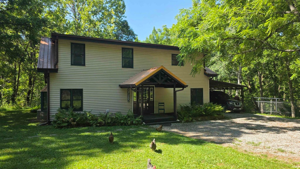 Photo of 4595 Plum Creek Road, Nashville, IN 47448 (MLS # 202631164)