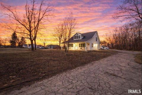 Photo of 4244 W 100 N, Kokomo, IN 46901 (MLS # 202532279)