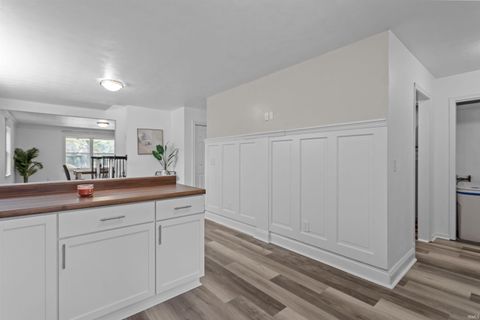 Tiny photo for 4244 W 100 N, Kokomo, IN 46901 (MLS # 202532279)