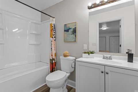 Tiny photo for 4244 W 100 N, Kokomo, IN 46901 (MLS # 202532279)